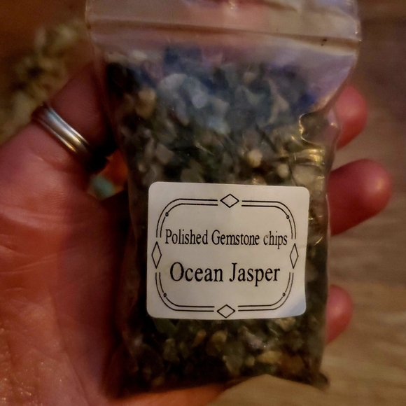 Crystal Gemstone Tree with Ocean Jasper Chips - Picture 2 of 7